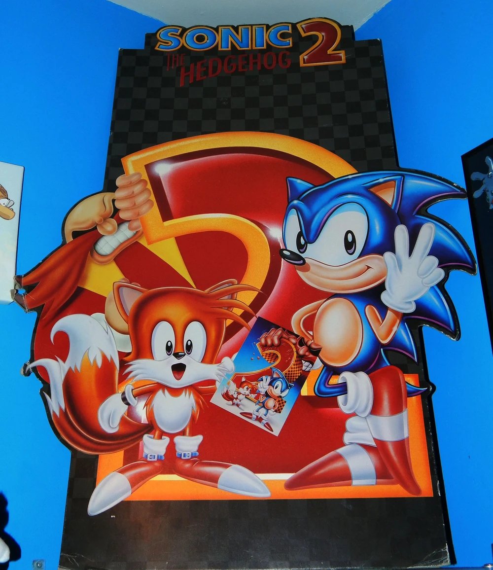 roach!! 🧀 INDONESIA IN 4 MONTHS!!! tweet media