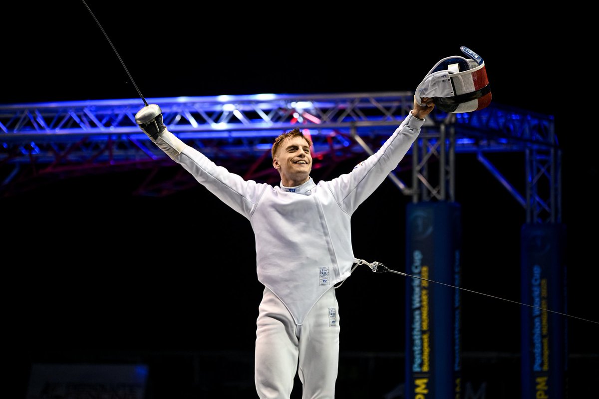 WorldPentathlon's tweet image. Great video on elite athlete Mihaly Koleszar 🇭🇺 preparing for #Olympics 🔥
Watch full video 👉 youtu.be/ezm2k_vMHGY