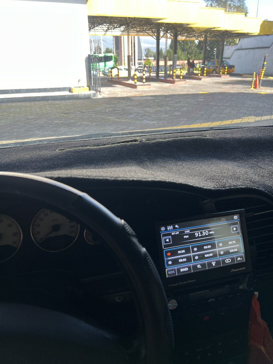 David_ec tweet media
