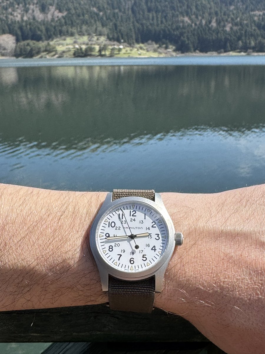 Cüneyt Tahmaz tweet media