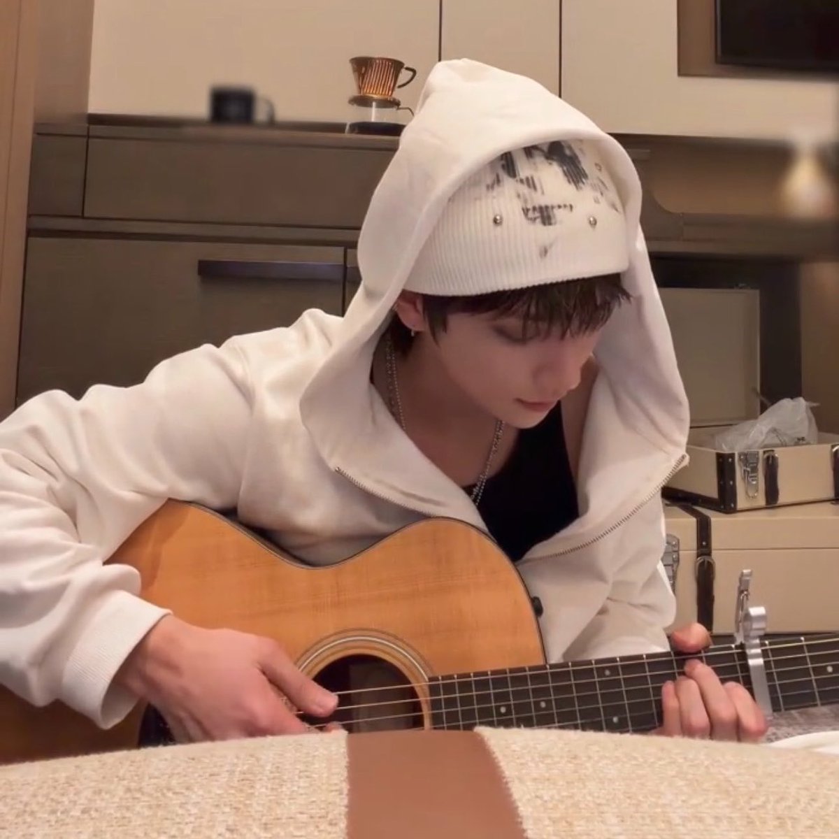 𝒃𝒂𝒃𝒚☁️ tweet media