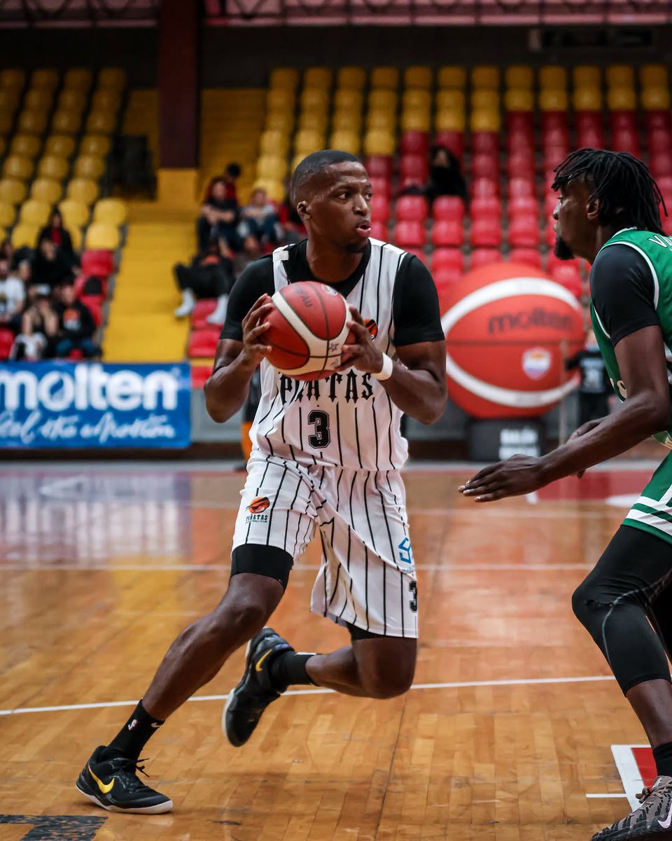 fare49's tweet photo. J8 #DPB 🇨🇴
#Piratas (5-3) 94 - 79 #Sabios 

🏀 Por Piratas, Aaron Gedeon 🇵🇦
📊 25 MIN
7 PTS 
7 REB 
3 AST 
2 STL
0 BLQ 
2 TO 
13 VAL

Tiros: 3/7 FG 0/3 3PTS 1/3 FT

🚨 Gedeon fue 2ndo en REB del equipo

#FARESTATS 
#Panama https://t.co/75xFxDd5yD