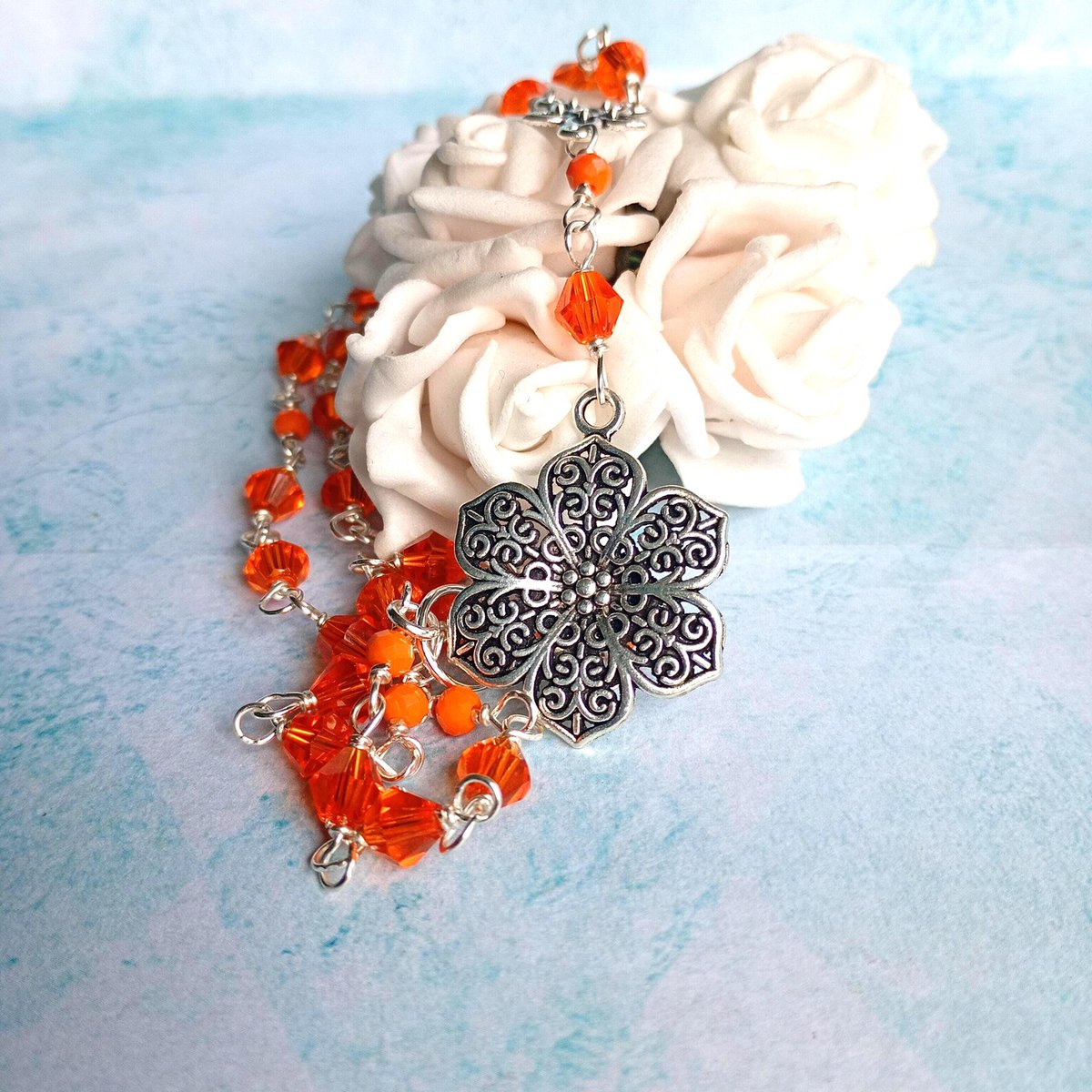 SarahDaisyBlue's tweet image. There's a new flower necklace in my Etsy shop this afternoon with zingy orange beads!

#orange #floral #necklace #newonetsy

bluebirdsanddaisies.etsy.com/listing/435193…