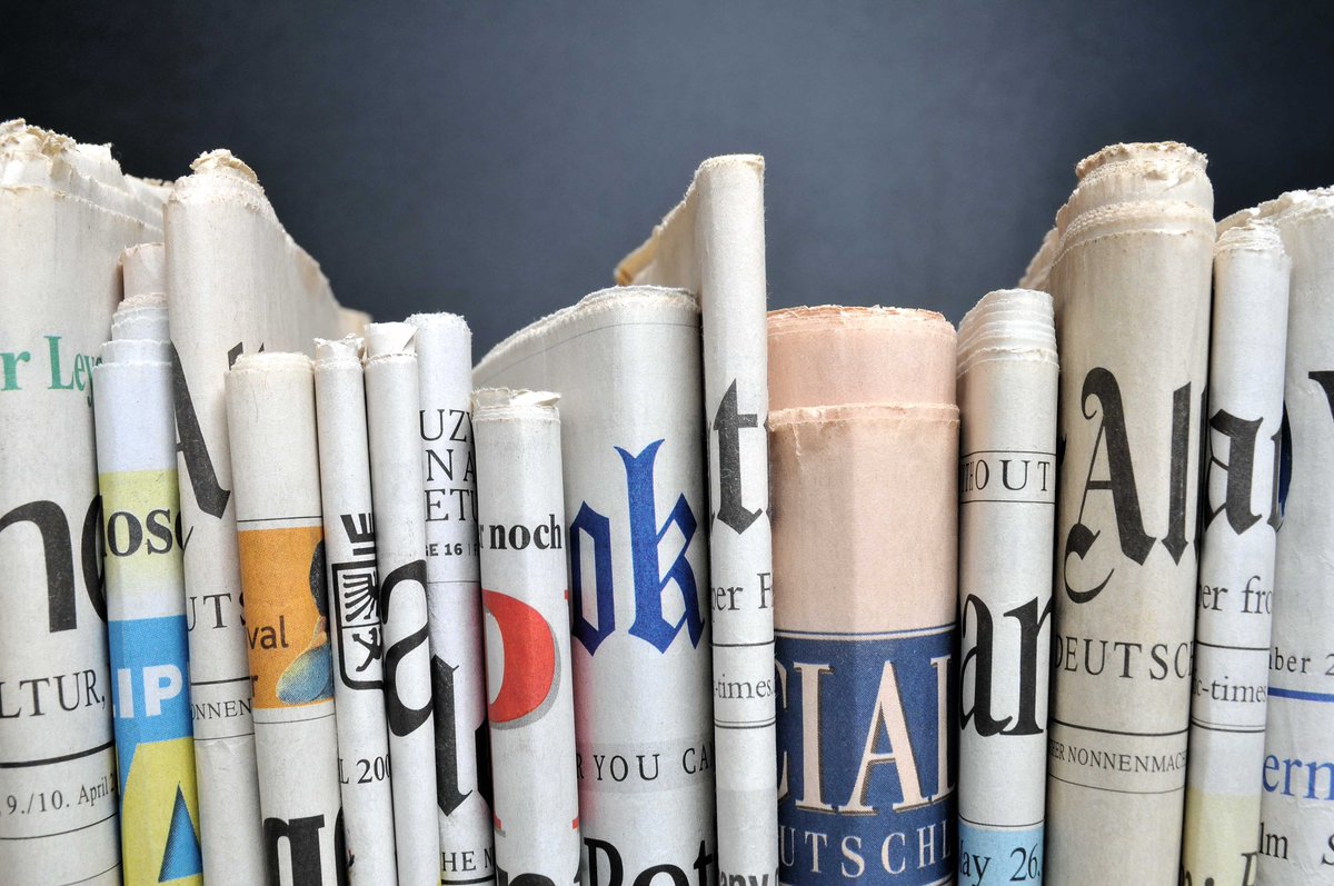 CPA_Secretariat's tweet image. BLOG: How can Parliaments ensure that media freedoms are upheld in the #Commonwealth?

To mark #WorldPressFreedomDay on 3 May, William Horsley @CJAjournalists explores what MPs can do
 ⬇
cpahq.org/knowledge-cent…

@ICwS_SAS @pressfreedom @CHRI_INT @commonwealthsec @UNESCO