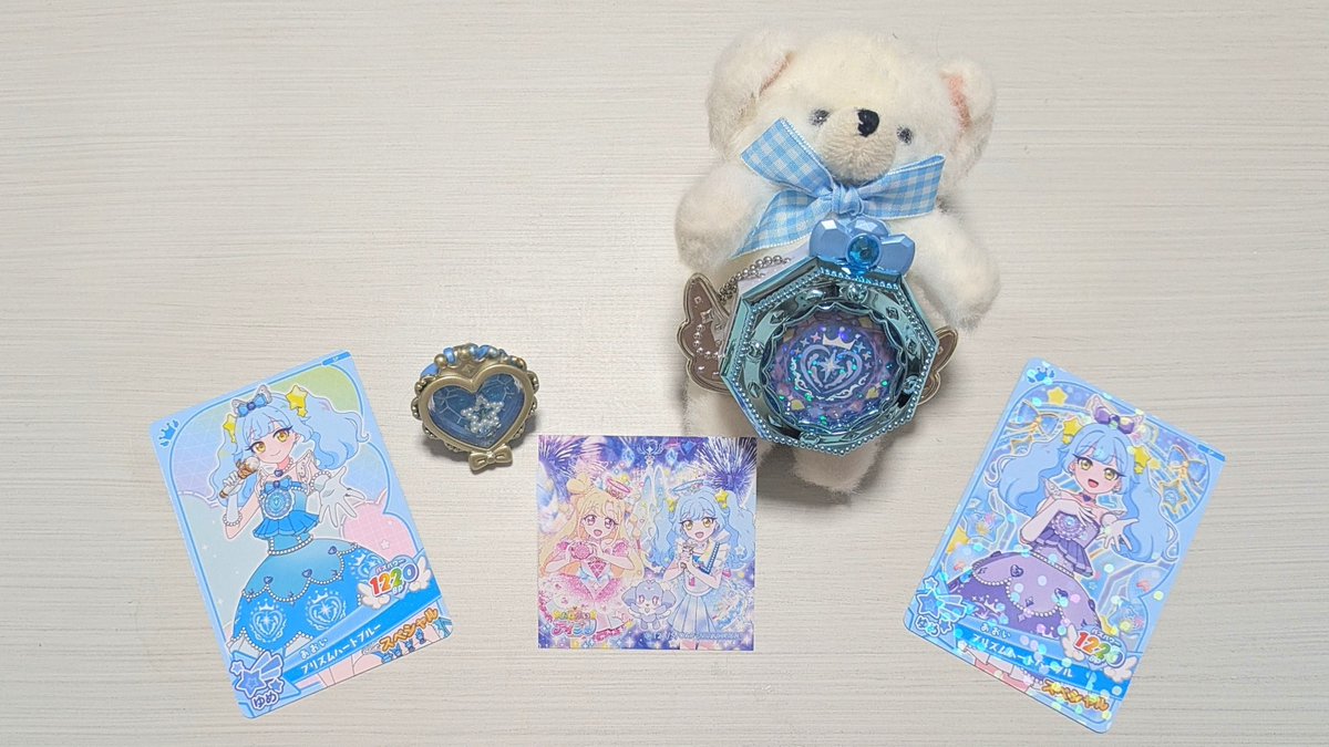 プリズムストーン東京駅店で、｢おねがいアイプリ ミラーパクト｣の 
