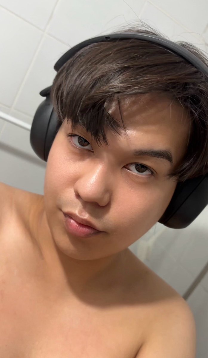 บีม Beam 빔 + 🍀 tweet media