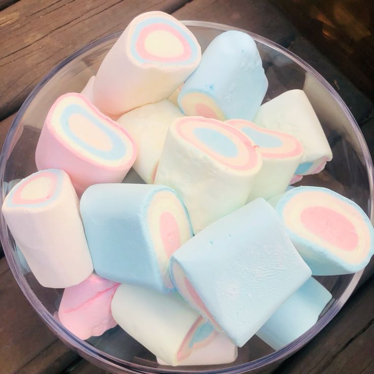 ella | always sevEN- :) tweet media