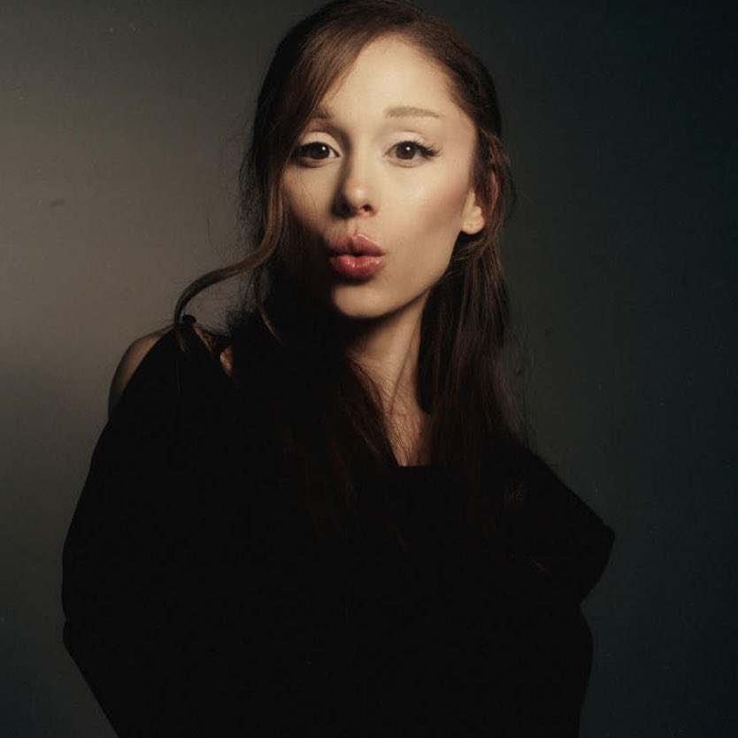 Ariana Grande Today tweet media