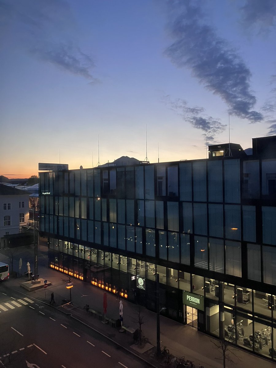 kaffee_jause's tweet image. マーヤとホテルからの景色
日本で見てたアニメ
って来るたびにマーヤ見るんだけど、何年放送してるの？

2026.4.19
#austria #Salzburg #ザルツブルク