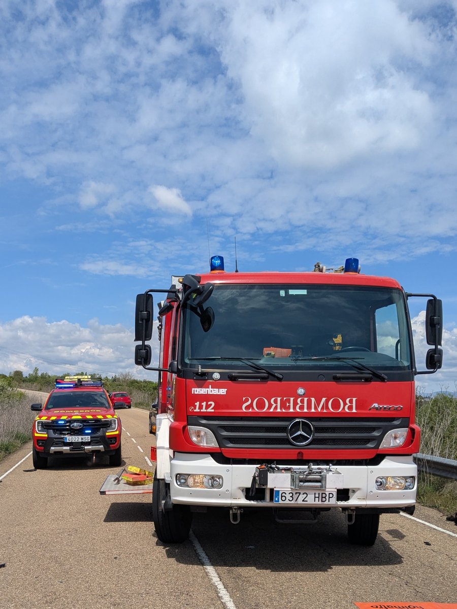 Bomberos de León tweet media