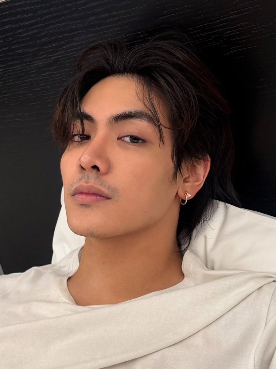 𝘾𝙖𝙛𝙛𝙚𝙞𝙣𝙚 🐰✨️🍀 tweet media