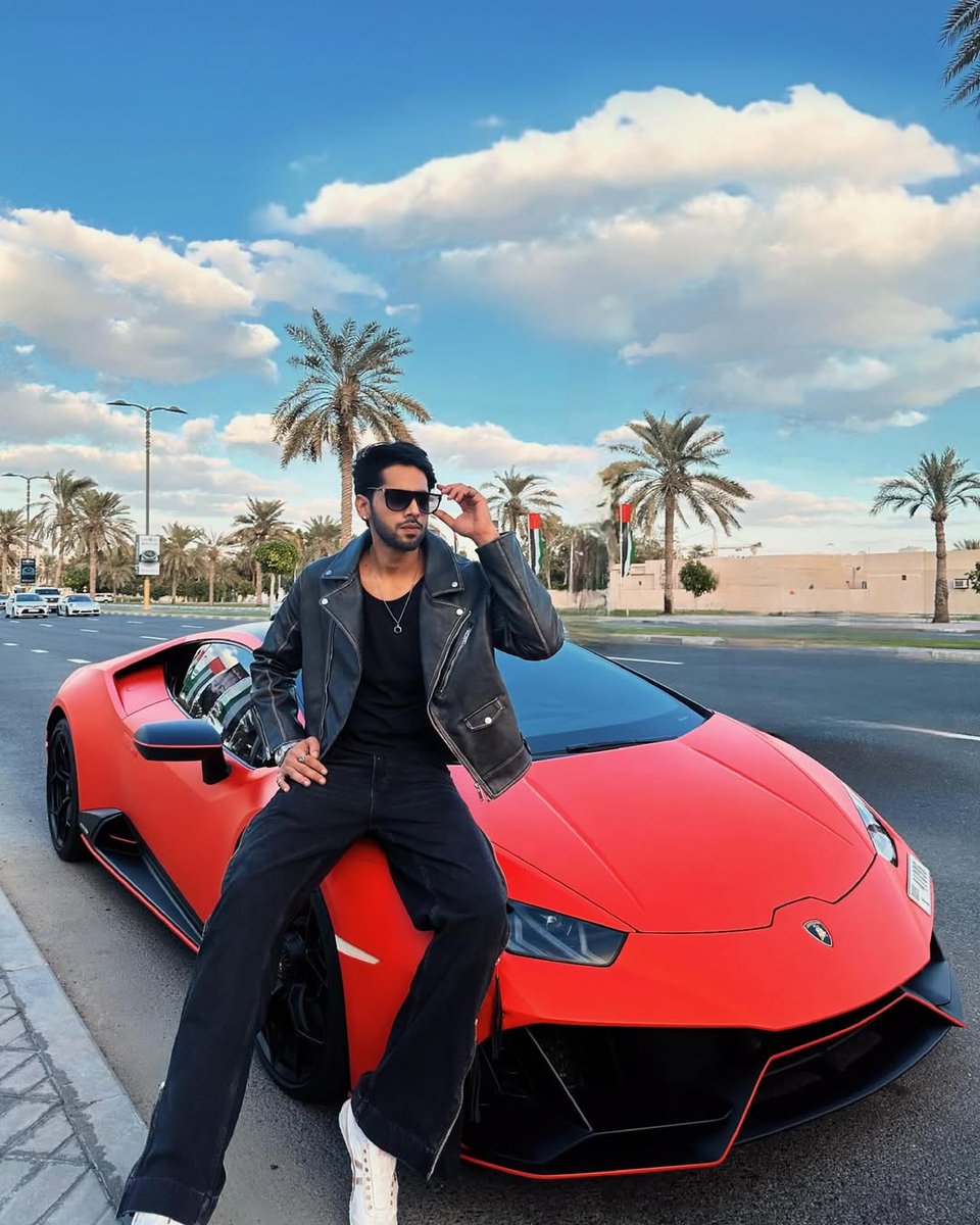 FarhaKhan159390's tweet photo. Pinterest coded 🤌 ❤️ ✨ 
 #BobClassyLook 
#BaseerAli #BaseerSquad  #BaseerAli𓃵 https://t.co/rRYqiBgXTB