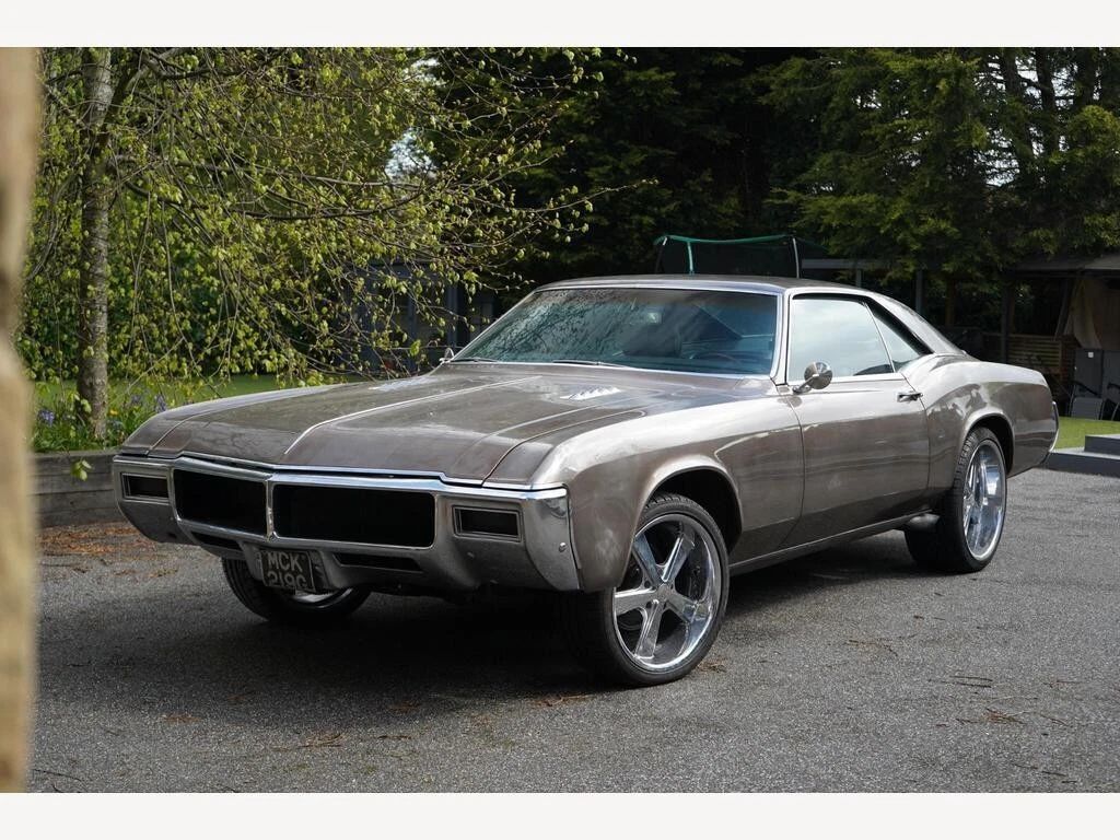 CarYears's tweet image. Ad: 1969 Buick Riviera 430 Hardtop Coupe 7.0 V8 Big Block 

on eBay: buff.ly/1PIT982

 #buick #classified #ad