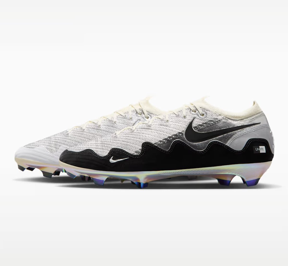 snkr_twitr's tweet photo. AD: Dropping 5/5 
Patta x Nike Mercurial Vapor 16 Elite FG Low-Top Soccer Cleats 'Chrome/Black'

M https://t.co/6SWOubNCUc
G https://t.co/pLo22ILT6Q https://t.co/eD3oAqcHLw