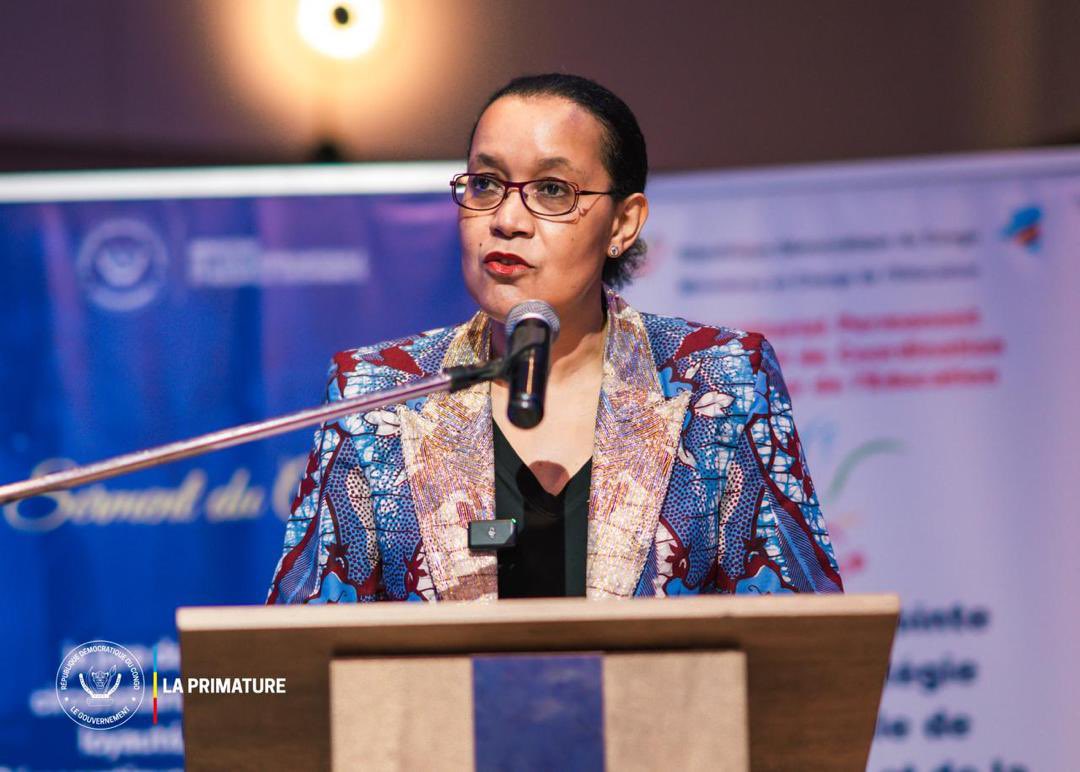 PrimatureRDC's tweet image. #Éducation #GouvernementSuminwa 
28 avril 2026 | La Première Ministre, Cheffe du Gouvernement, Judith Suminwa Tuluka, a lancé à Kinshasa le segment politique de haut niveau consacré au financement durable de l’éducation, dans le cadre de la revue de la Stratégie sectorielle de
