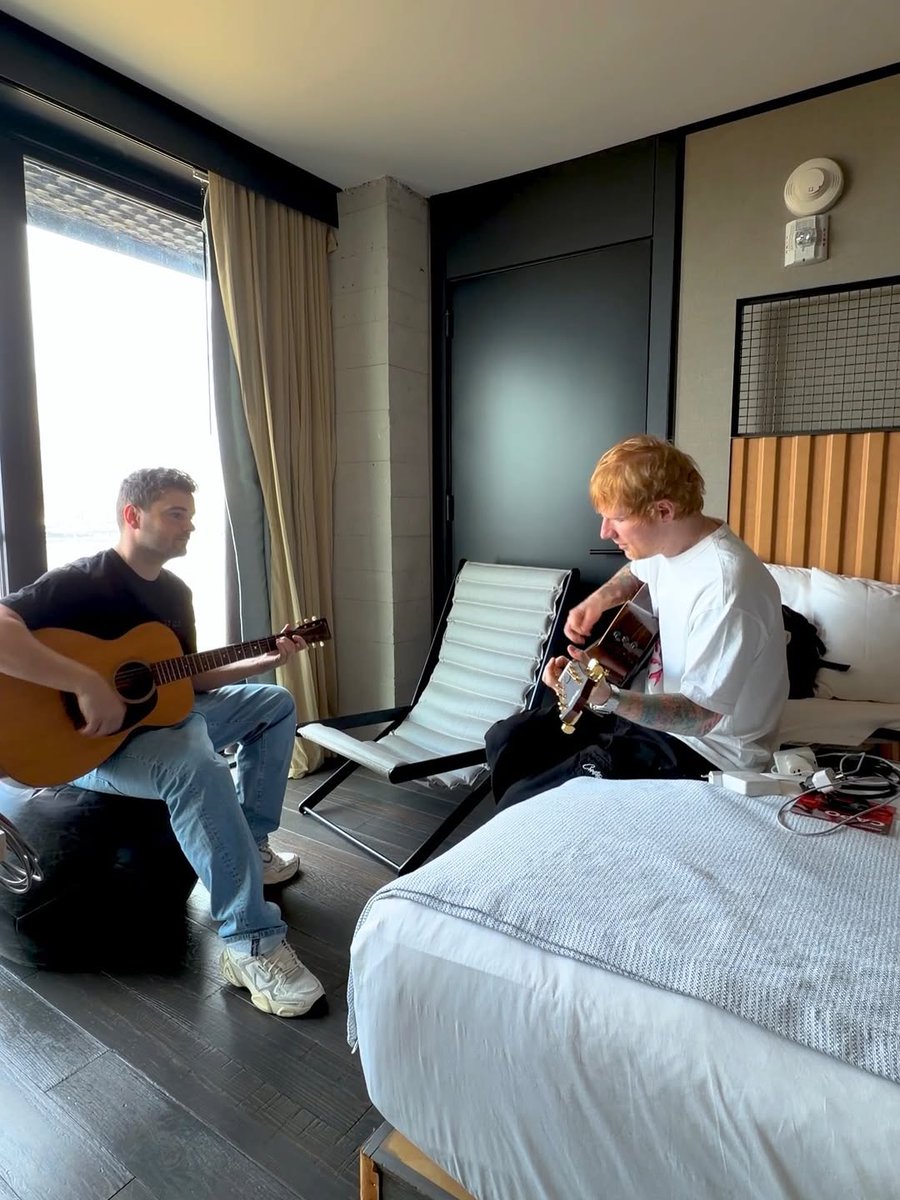 Garrixrocks's tweet photo. Caught up with @MartinGarrix  recently, known that guy for over a decade now, I love him - what a bloke ❤️ 

- Ed Sheeran via @instagram https://t.co/BdTqnWiEn8