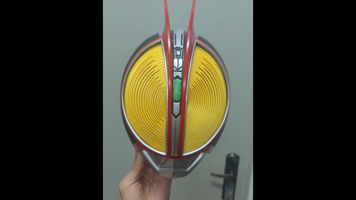 Alberto39953788's tweet image. Just finished binging S2 of The Masked Singer Global—the new alien costume ICONIC. Who’s your guess  #MaskedSinger #综艺打卡 #GlobalVariety