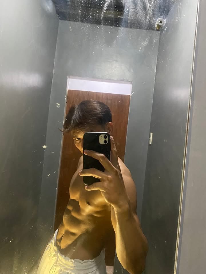 burmesebarberofficialx🇲🇲 tweet media