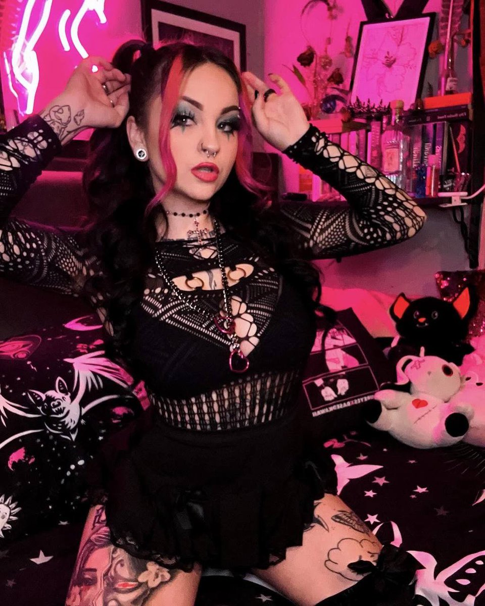 heaarrtbreaak's tweet image. #onlyfans #tattoos #model  Had some fun tonight…💦