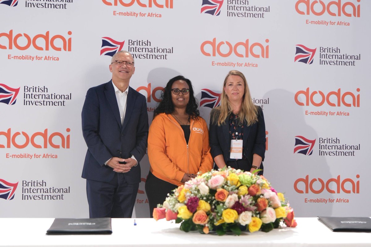 UKinEthiopia's tweet photo. The UK is supporting the future of green mobility in Ethiopia.

Through @BritishIntInv, support to Dodai is expanding clean transport and green growth, in the run up to COP32.
#UKInEthiopia #GoFarGoTogether 🇬🇧🇬🇧 https://t.co/GABFJ5hj33