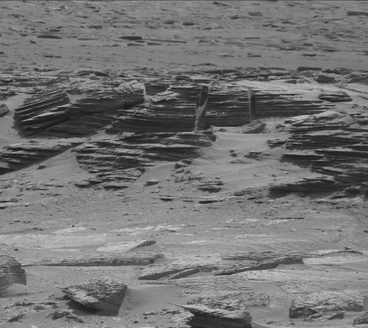 ahenk75's tweet image. #Mars surface, by NASA's @MarsCuriosity rover on Sol 4875 (2026-04-24) #Space #scienceandtechnology #Planetology