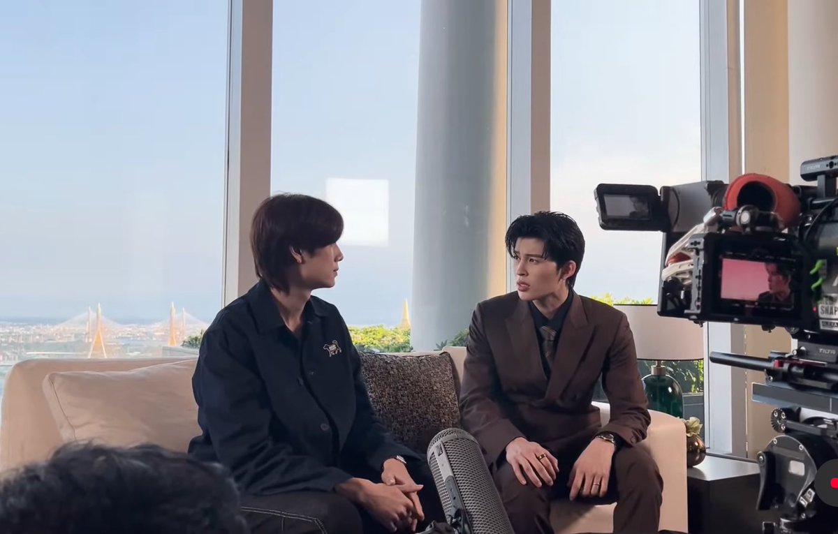 Chew ☾ tweet media