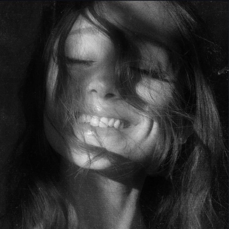 anique searching for tickets tweet media