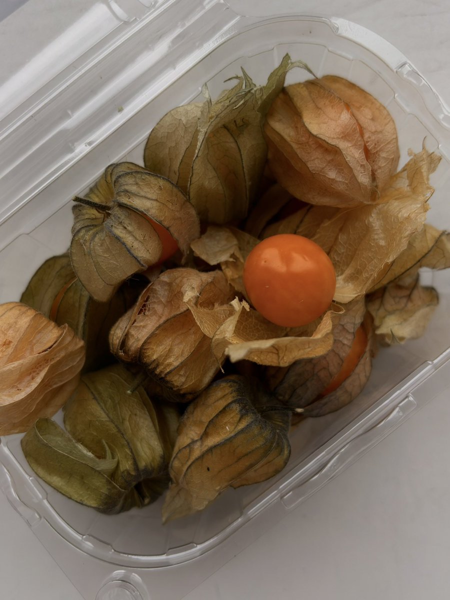 мне на банановом tweet media