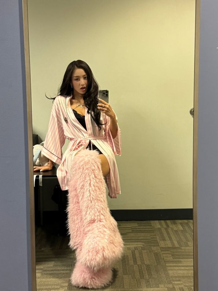 selfolssi ♤ tweet media