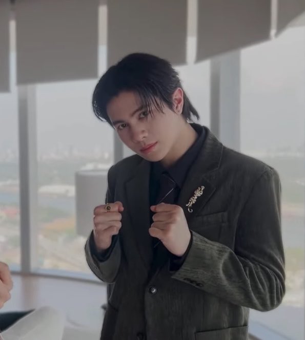 ^ྀི มอเอ ₂ tweet media