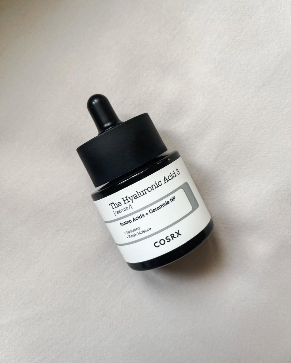 beautydisruptor's tweet image. Having a hyaluronic acid serum makes all the difference in your skincare routine, especially if you want dewy, hydrated and plump skin. Check out my top k-beauty favorites. 

➡️🔗 liketk.it/69Nkf

#skincareroutine