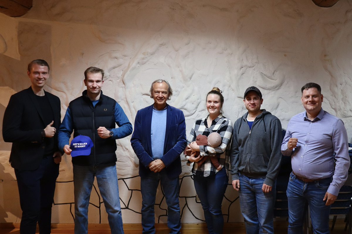 Generation Schleswig-Holstein tweet media
