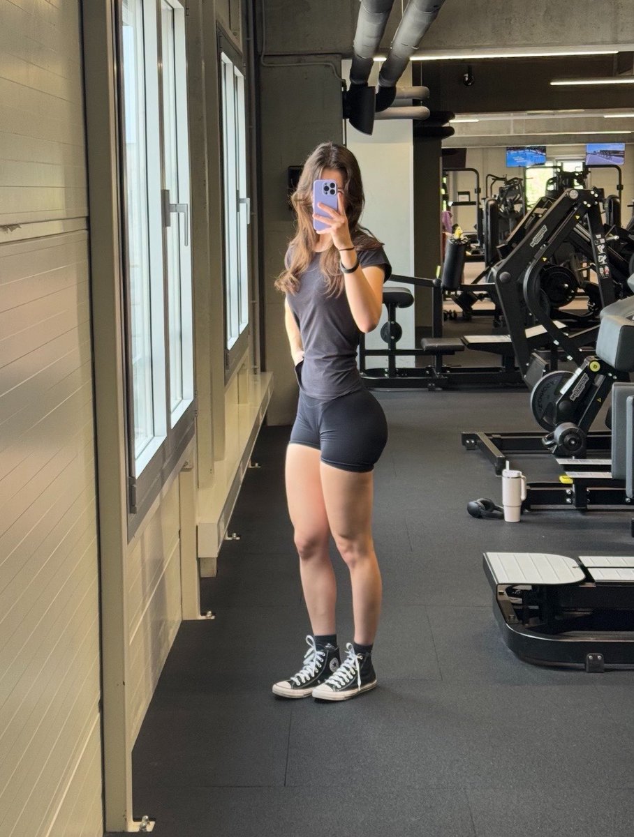 Velvet 🧬✨ tweet media