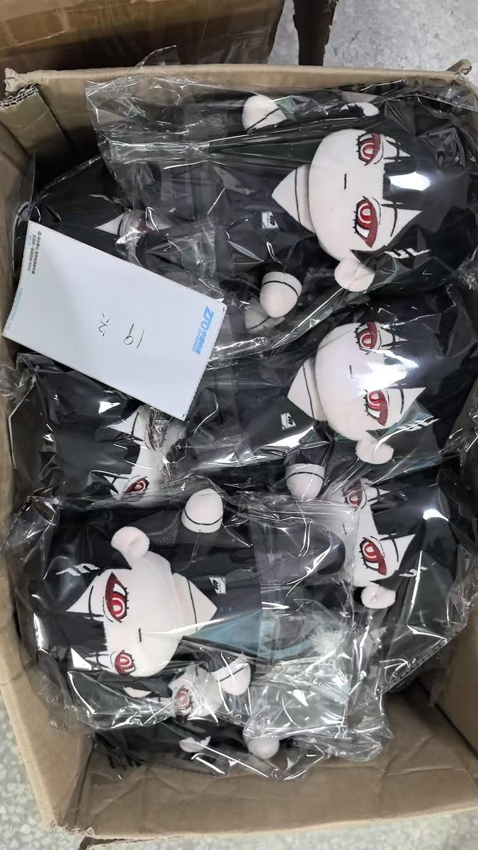 rosumini's tweet photo. The Rio Plush Doll, created in collaboration with @mycraftzone is now ready to ship. 😊

Don’t forget to check your emails and make sure you provided the correct shipping address!

If you have any questions, please feel free to contact customer service at 👉 support@mycraftzone.com.
