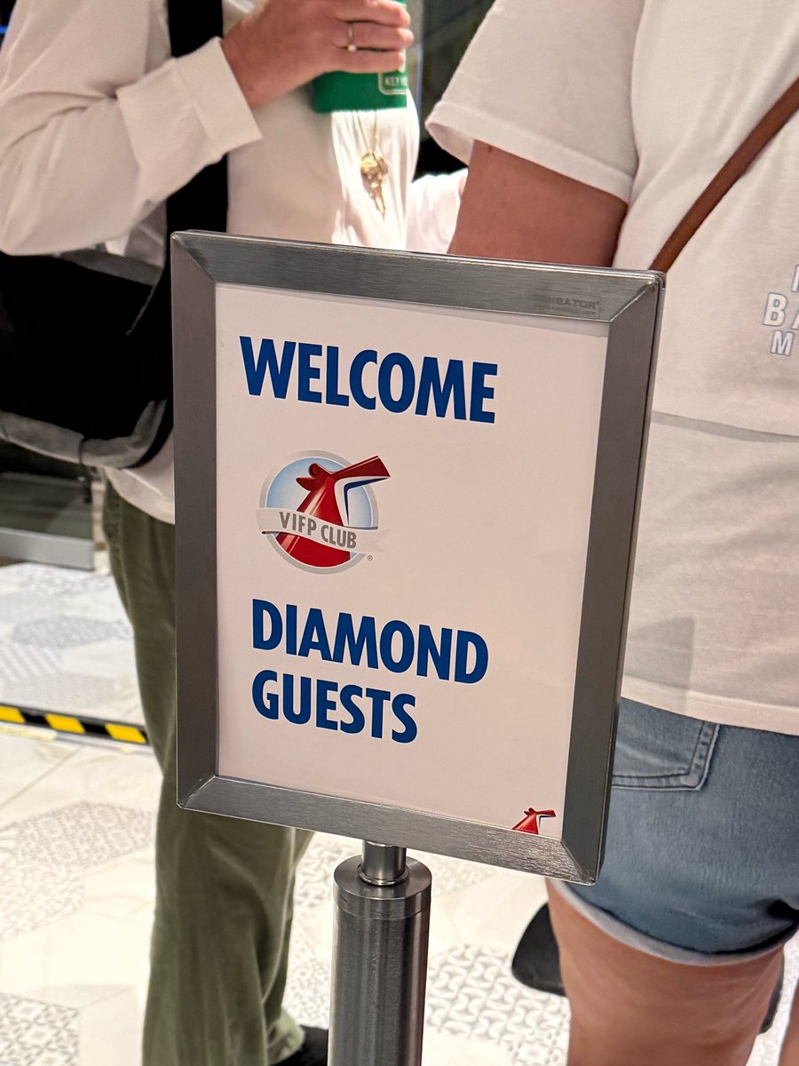 This Cruise Life tweet media