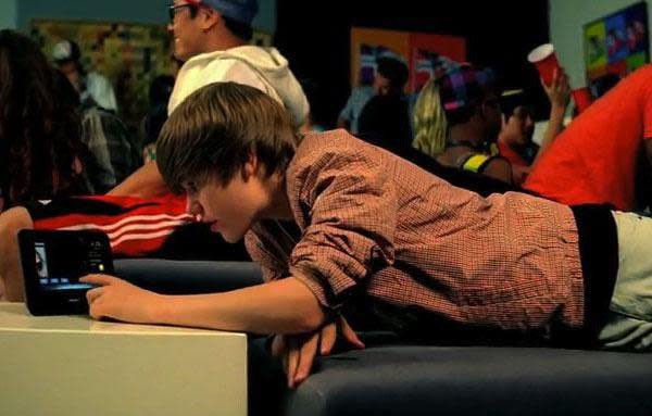 JBCrewdotcom's tweet photo. Today marks 16 years since the release of the music video for “Eenie Meenie” by Sean Kingston and Justin Bieber. https://t.co/lb0uEtkt3o