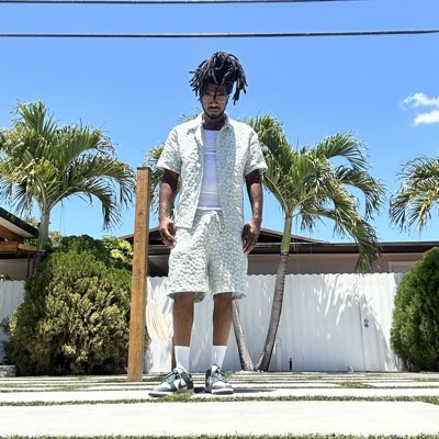 prblue3700's tweet photo. #NewProfilePic https://t.co/pwAgodjsdU