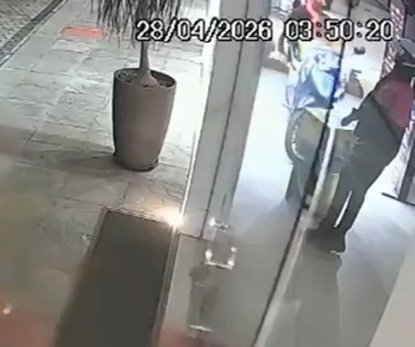 SUCO DE FRUTA 🇱🇺 tweet media