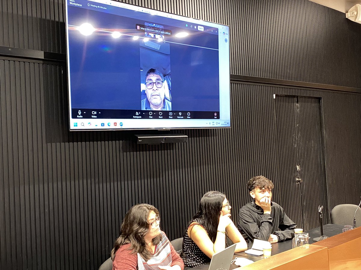 randrader's tweet photo. G𝙧𝙤𝙬𝙩𝙝 𝙞𝙨 𝙣𝙤𝙩 𝙙𝙚𝙫𝙚𝙡𝙤𝙥𝙢𝙚𝙣𝙩 dialogue with artisanal fishermen/indigenous communities/farming families facing drought; &amp; impact of what they call “economic growth” on secondary/university students in the context of #climatecrisis 
#Degrowth #JustTransition https://t.co/Y2lS2uifGG