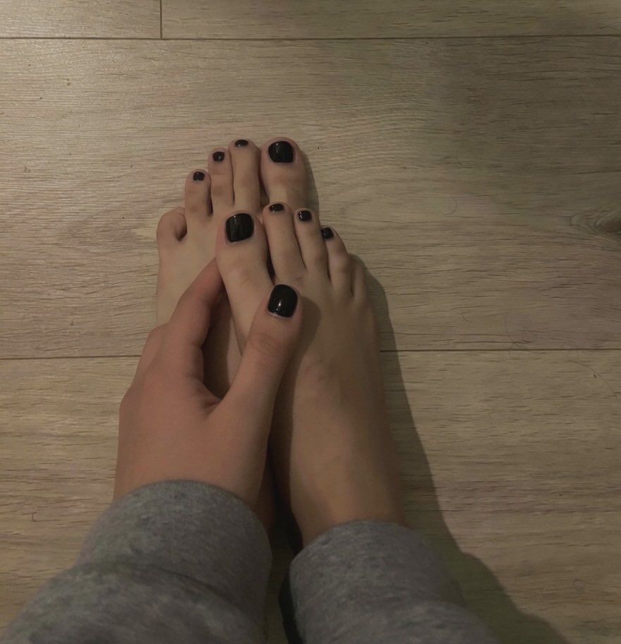FootModel❤️ tweet media