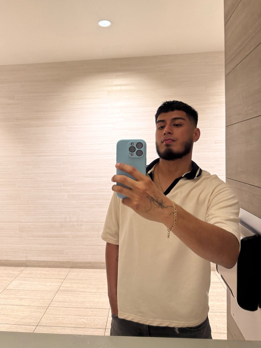 andrey 🇭🇳 tweet media