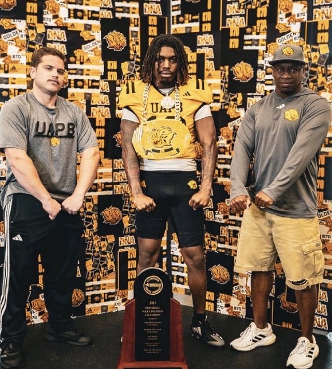 AMAJAH LEWIS 6'2 225 2X ALL CONFERENCE LB✪ tweet media