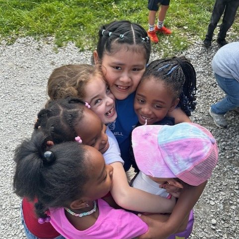 springmillelem's tweet photo. First graders had a hands-on field trip with The STEM Connection! 🌿 They explored seeds, plant parts, Indiana plants, and pollinators—and even spotted a bald eagle’s nest! 🦅 A great day of real-world science learning! @springmillpto @msdwt https://t.co/L3PqtZxDQq