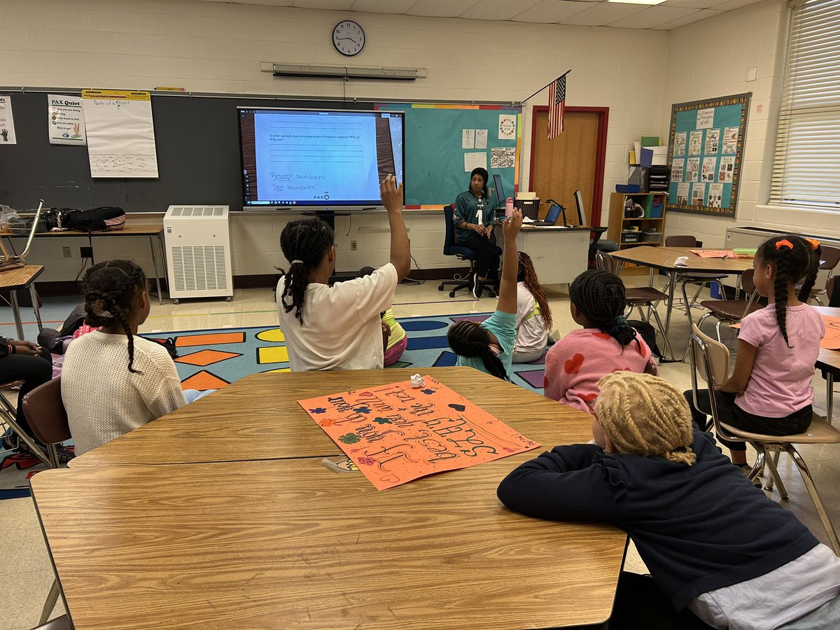 JacksonRdCSL's tweet photo. Excited to launch a new chapter of our Minority Scholars Program! 🌟

Thank you to our amazing teachers for leading this important work and creating opportunities for our scholars to grow, lead, and shine! @CSMCPS_Leader @velasquez_mcps @JacksonRoadAP https://t.co/MWAlboVWnP