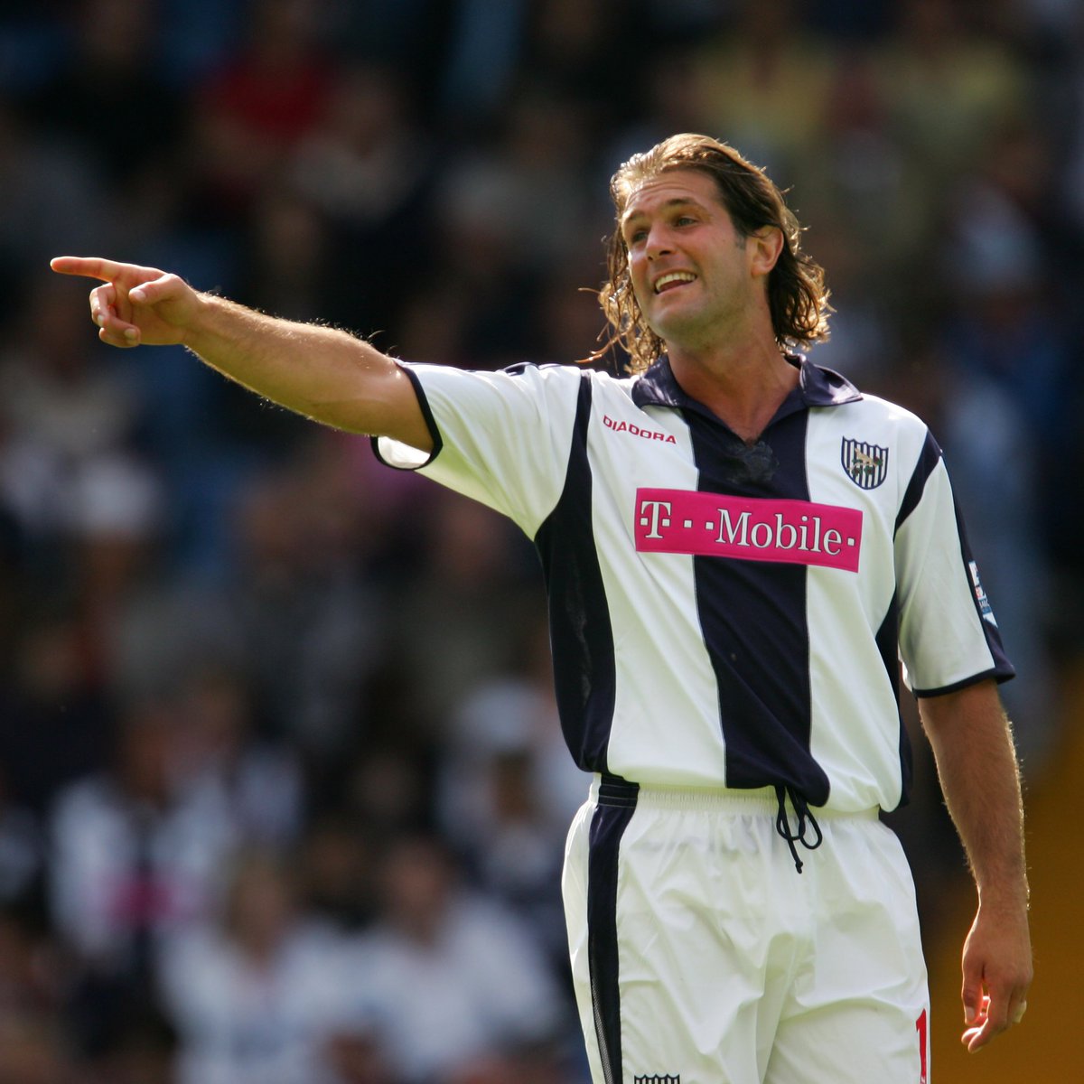 WBA's tweet photo. Albion on the pitch, Albion on the mic. 💙🤍

Happy birthday, AJ! 😎 https://t.co/ejiKy5jkFC