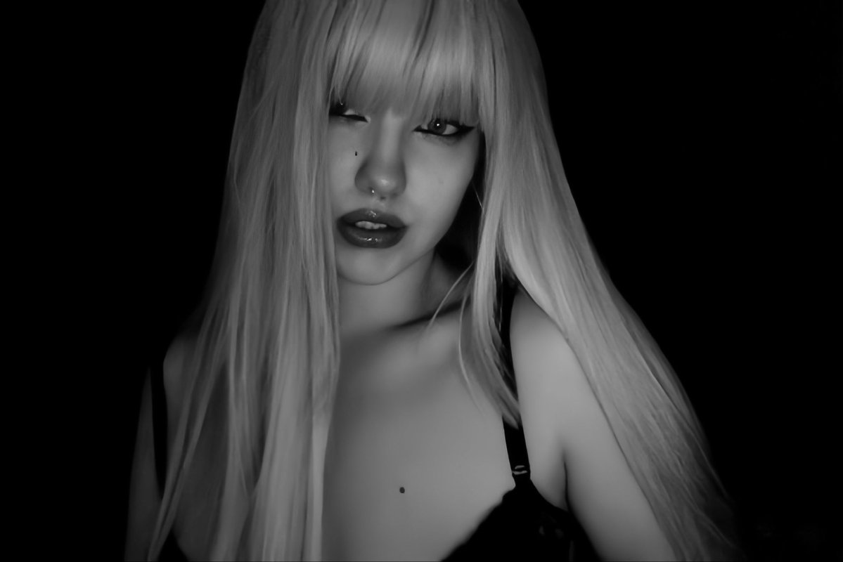 Rosecrɔw. tweet media