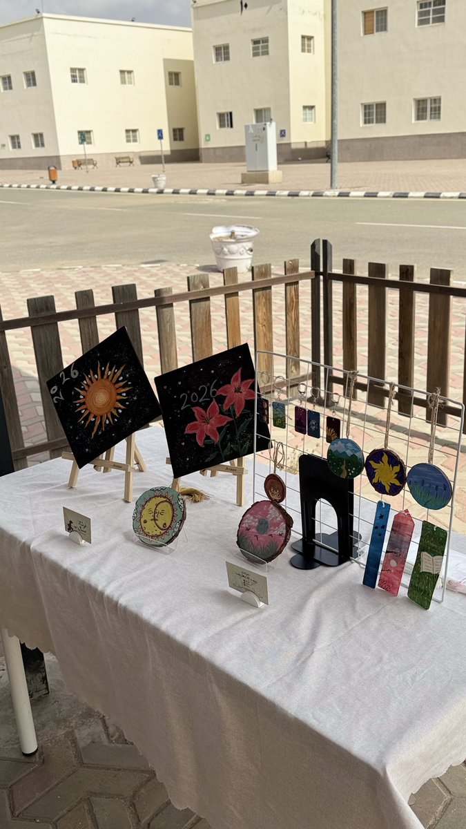 فُرشاة سَال 👩‍🎨 🎨 tweet media