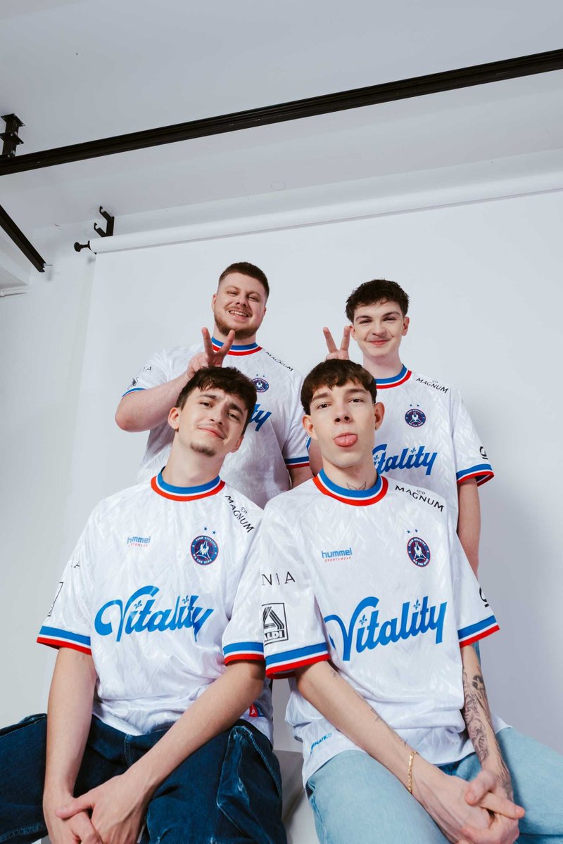Vitality zen 🙈🦦 tweet media