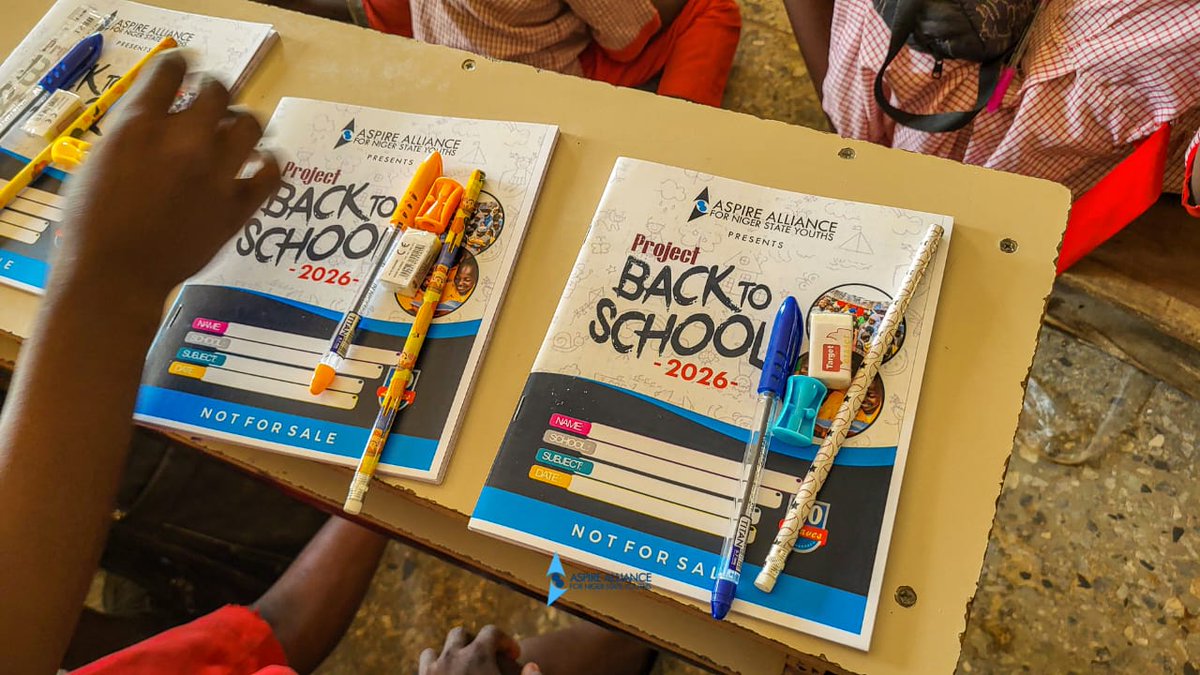 aspirealliances's tweet photo. Amazing to see a sea of books and bags sending the message of #ProjectBackToSchool

Project Back to School is a volunteer-driven holistic campaign to get children back to school and mitigate the catapulting number of out-of-school children.

#AANY #PBTS 🎒📚✏️📏 https://t.co/obUkQwkew9