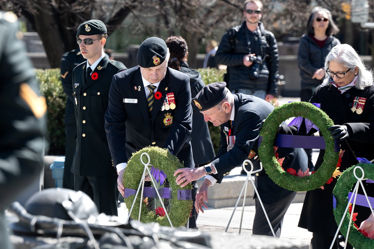 RoyalCdnLegion tweet picture